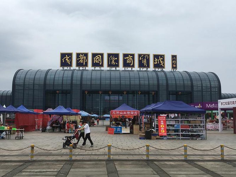 成都商贸公司行业观察:机遇与挑战并存